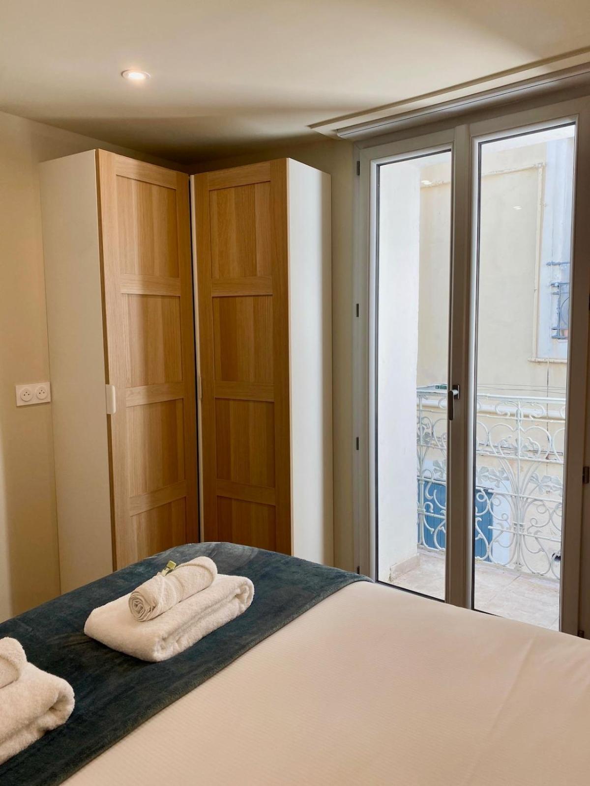 'la Perriere' Joli T2 En Duplex Clim, Wifi